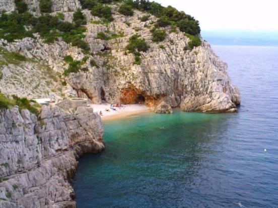 Ferienwohnung Mit Pool Kroatien Mit Meerblick Und Pool Lovran Buitenkant foto