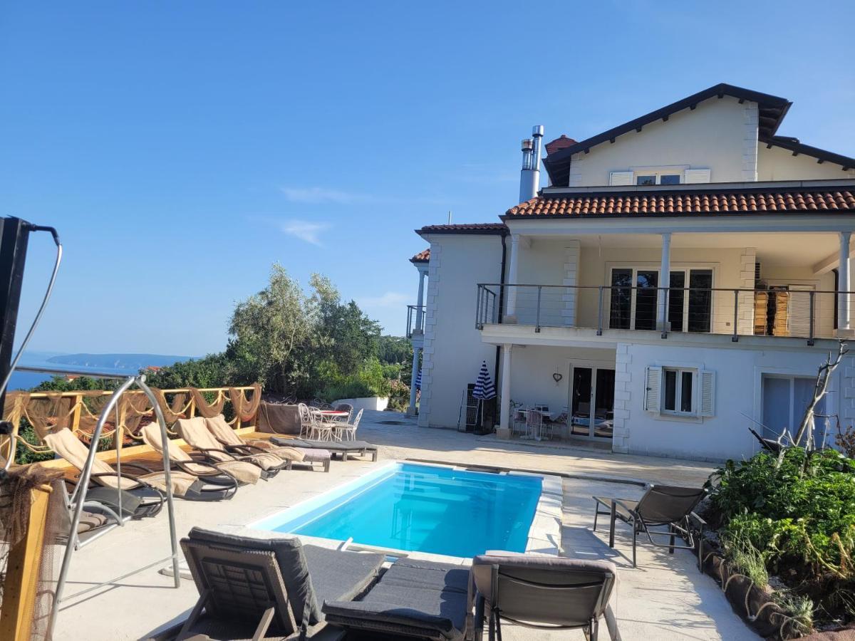 Ferienwohnung Mit Pool Kroatien Mit Meerblick Und Pool Lovran Buitenkant foto