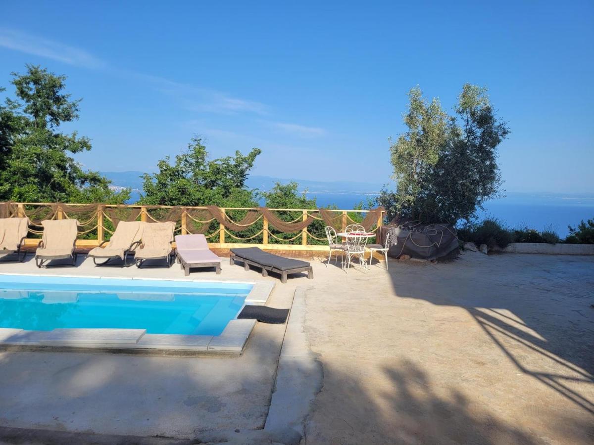 Ferienwohnung Mit Pool Kroatien Mit Meerblick Und Pool Lovran Buitenkant foto
