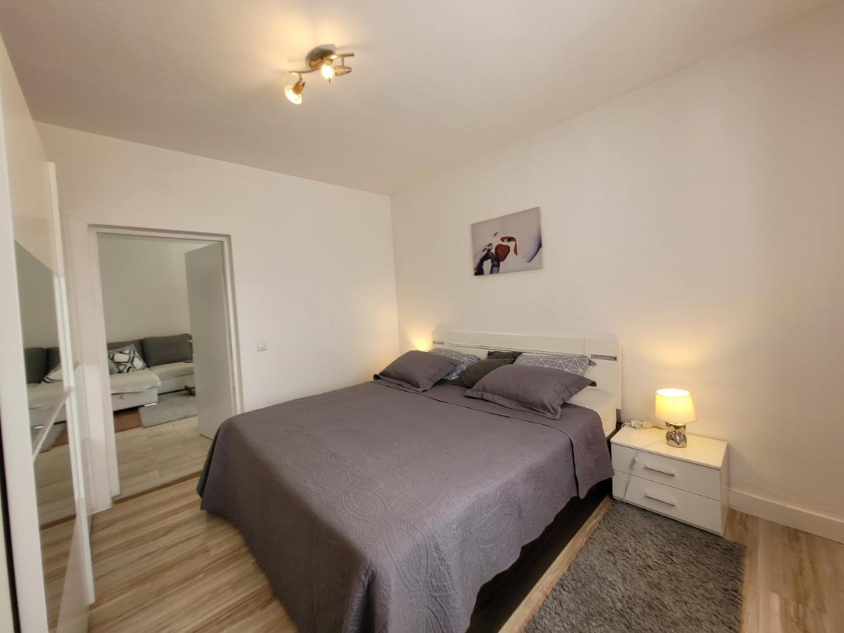Ferienwohnung Mit Pool Kroatien Mit Meerblick Und Pool Lovran Buitenkant foto