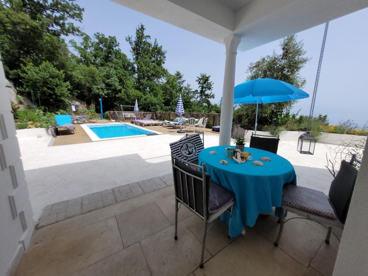 Ferienwohnung Mit Pool Kroatien Mit Meerblick Und Pool Lovran Buitenkant foto